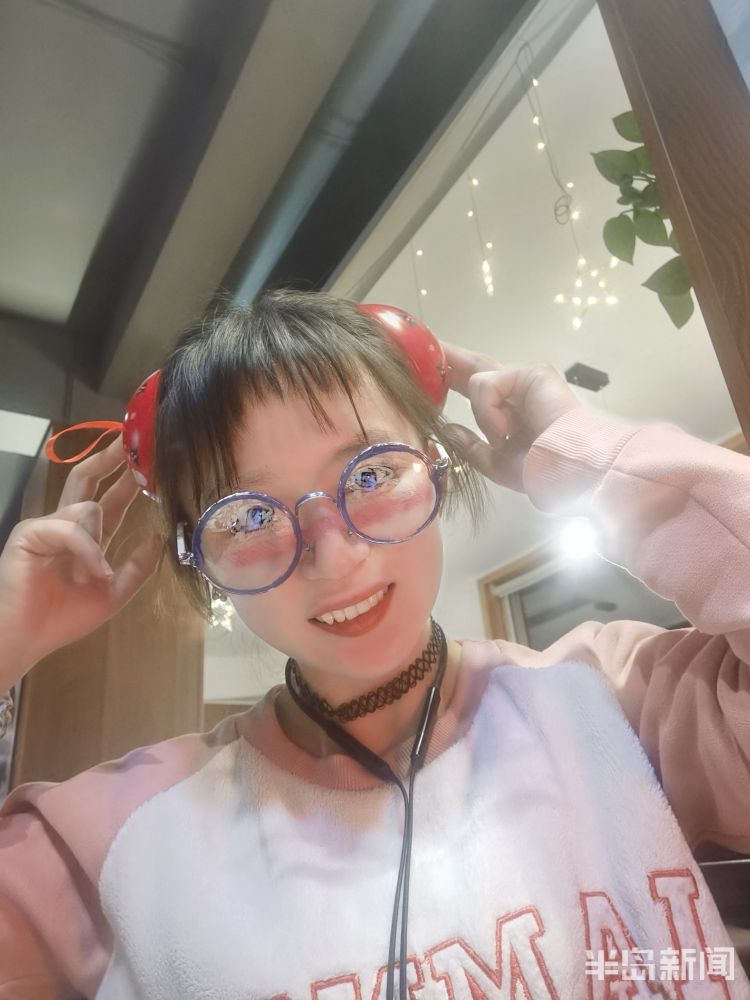 半岛聚焦丨今天我是你:女记者变身美人鱼,“变美”并不容易