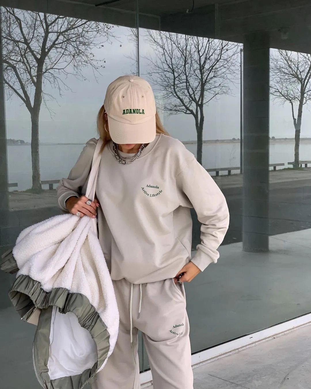 这件单品玩转所有秋季穿搭,这几件单品让穿衣更时髦