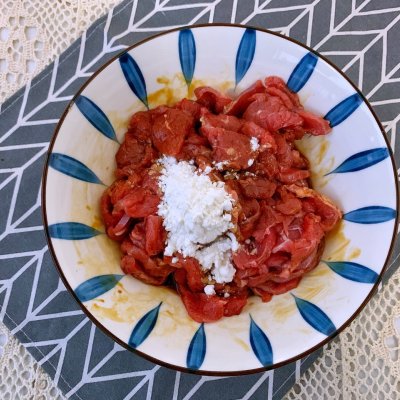 香菜拌牛肉真的巨好吃,春日时令美味尝鲜