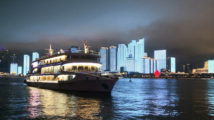 青岛看海旅游自由行攻略,青岛看海旅游攻略