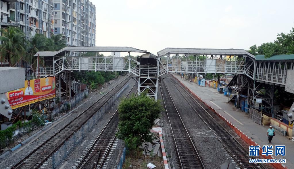 印度无证医生治疗新冠印尼9000名乘客因鼻拭子重复使用受害5月7日印度疫情最新消息今天