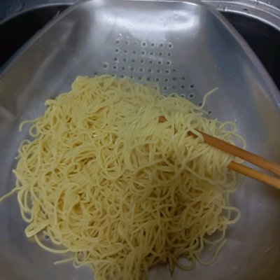 四川凉拌凉面的做法大全,四川凉面的正宗做法舌尖尝美食