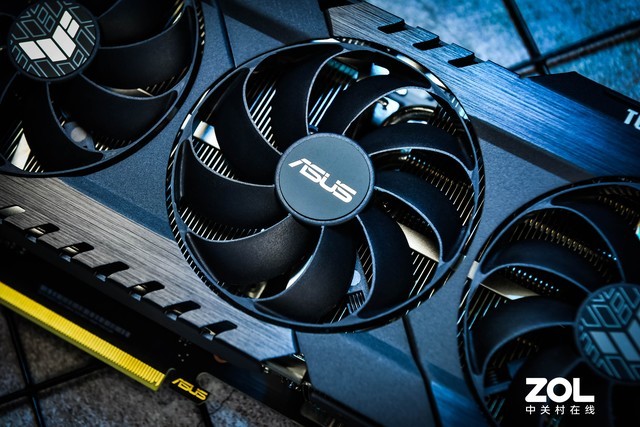 华硕TUFRTX3070TiO8G首测顶级信仰源自细节