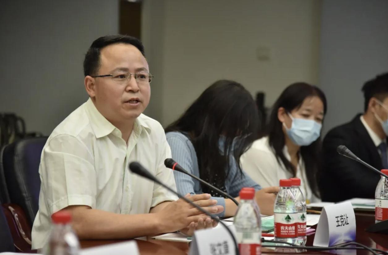 童瞳辉映呵护光明——“巨细胞病毒性视网膜炎”早期筛查公益项目启动