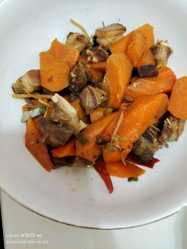 羊排寸排烧胡萝卜,胡萝卜烧羊排做法