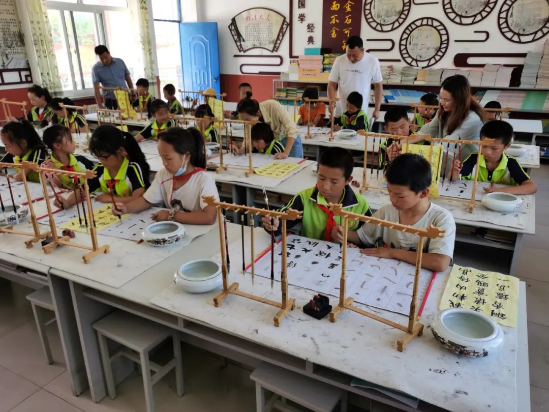 乡村学校少年宫成果展示,中心小学乡村学校少年宫