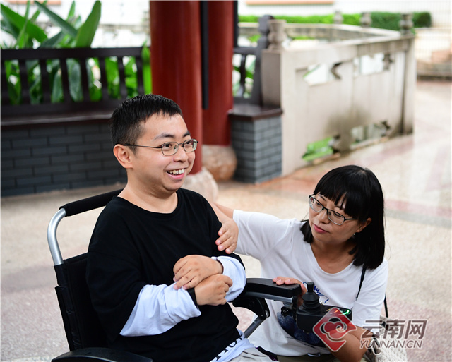 轮椅上的天才矣晓沅,清华学子轮椅超人矣晓沅