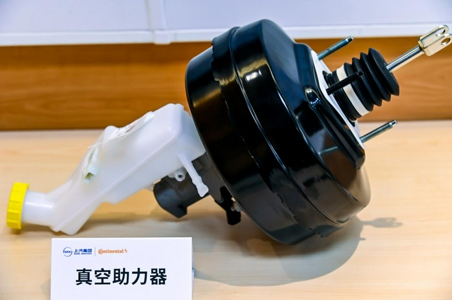 荣威imax8ev安全测试,荣威imax8高速公路测试