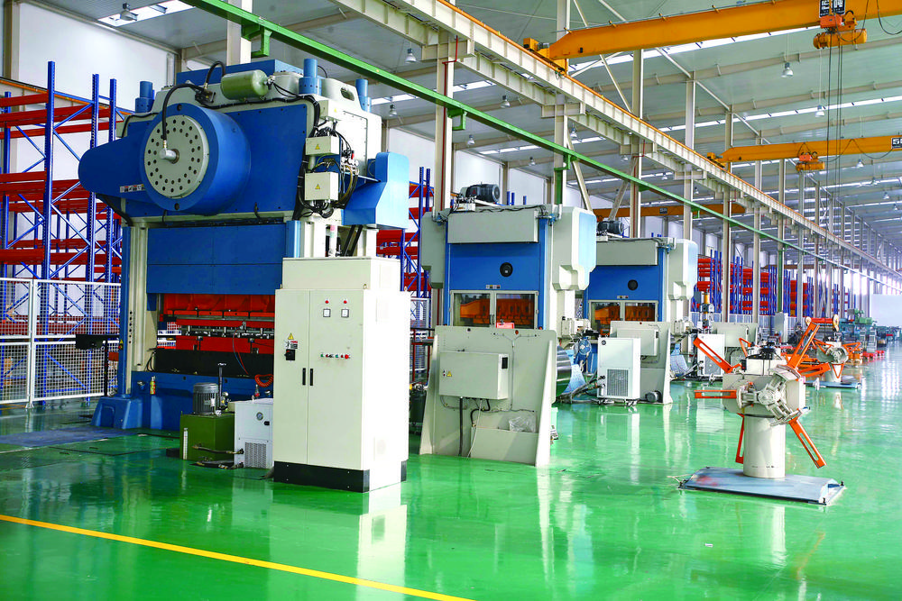 金龙电机简介,金龙电机和卧龙电驱的区别