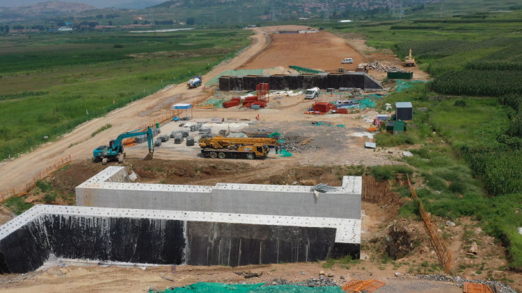 沿着高速看淄博|沾临高速:融通“一港一区”赋能产业升级