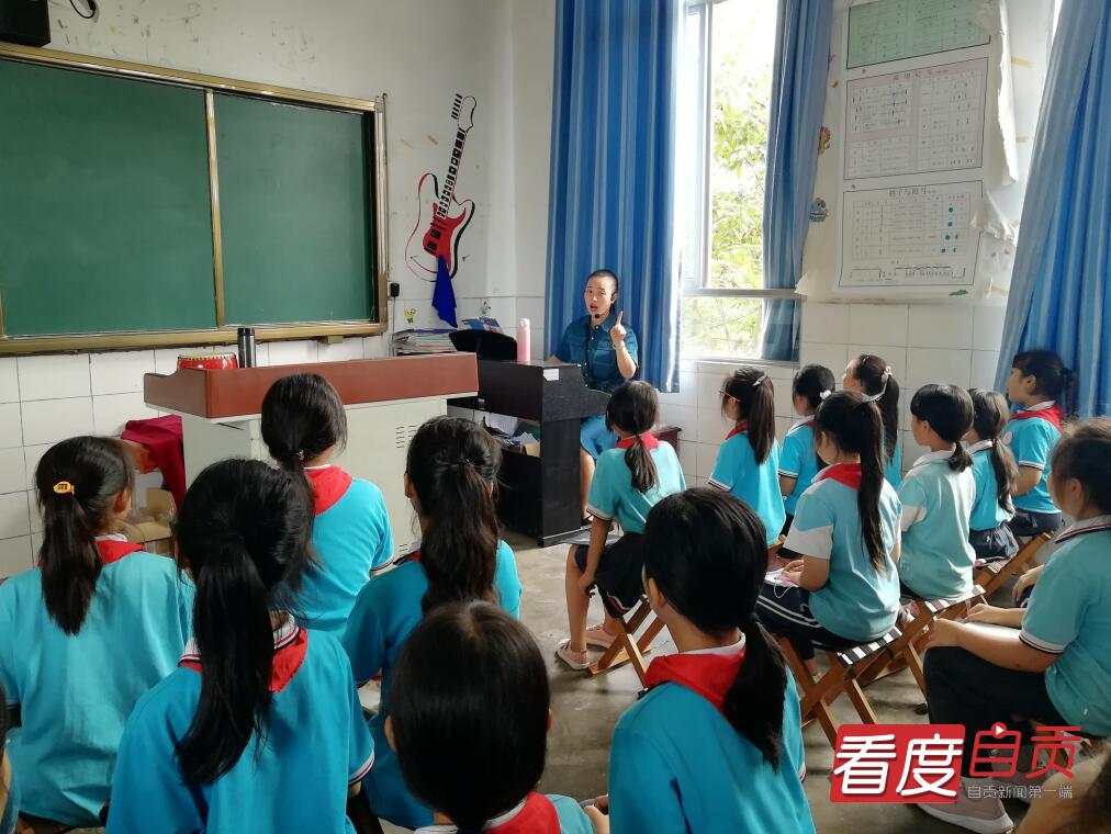 学校5+2模式课后服务是什么意思,丰富多彩的课后服务视频