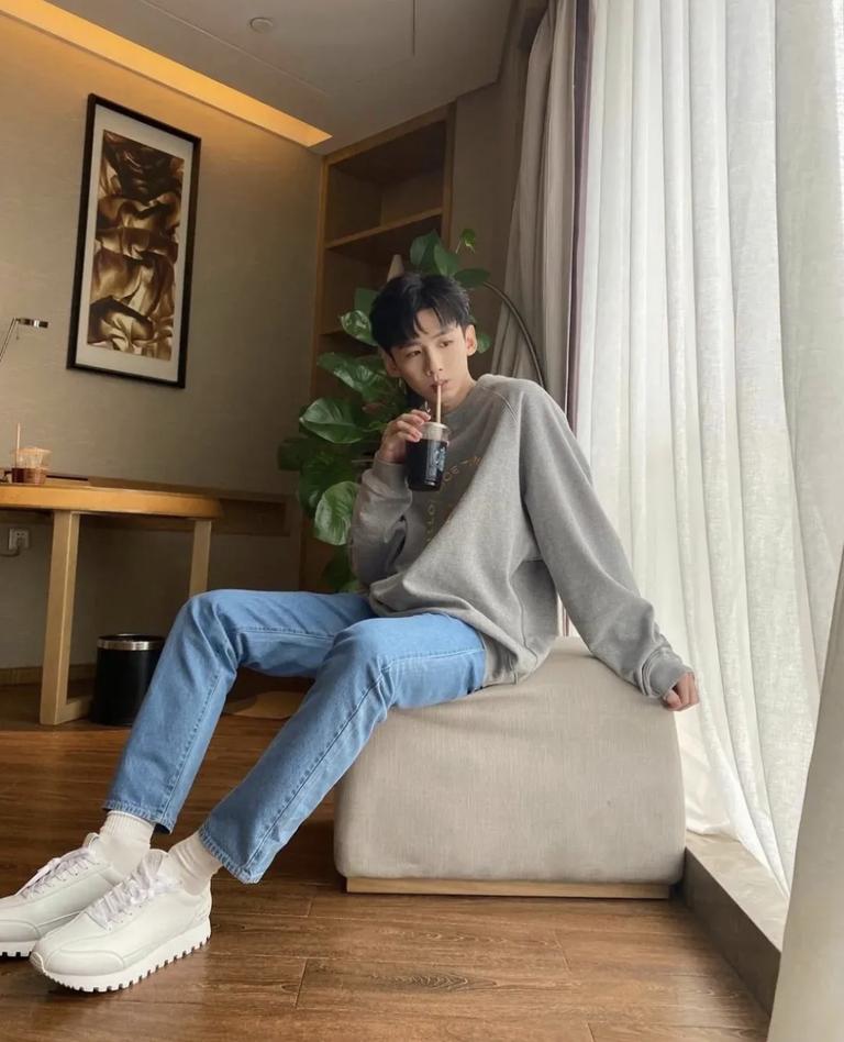 李宁时装周卫衣明星同款,网红爆款加绒卫衣明星同款