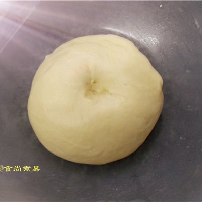 #2021趣味披萨组——芝香“食”趣#番茄肠仔拉丝披萨