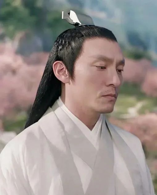 拜托给赵露思们好好梳下头