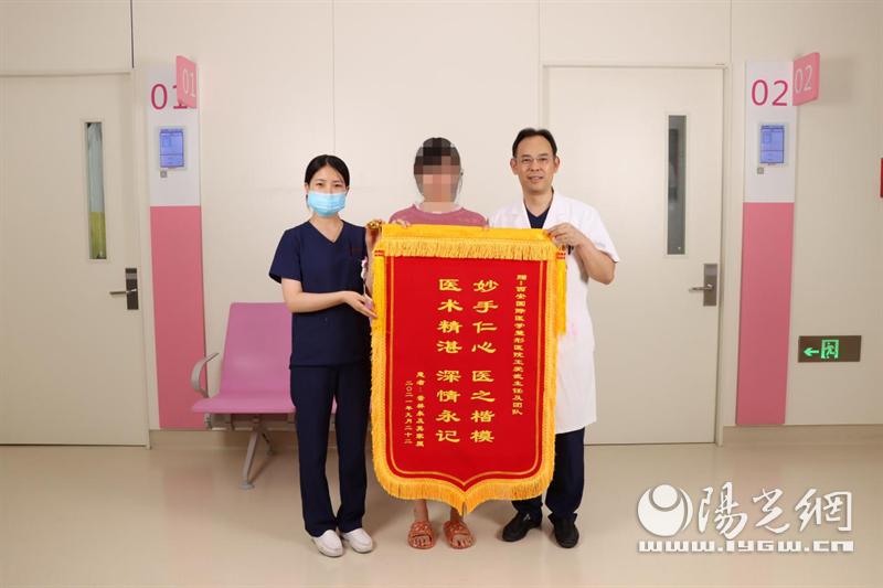 双眼皮手术后不成功几天可以修复,双眼皮手术眼睛无法闭合