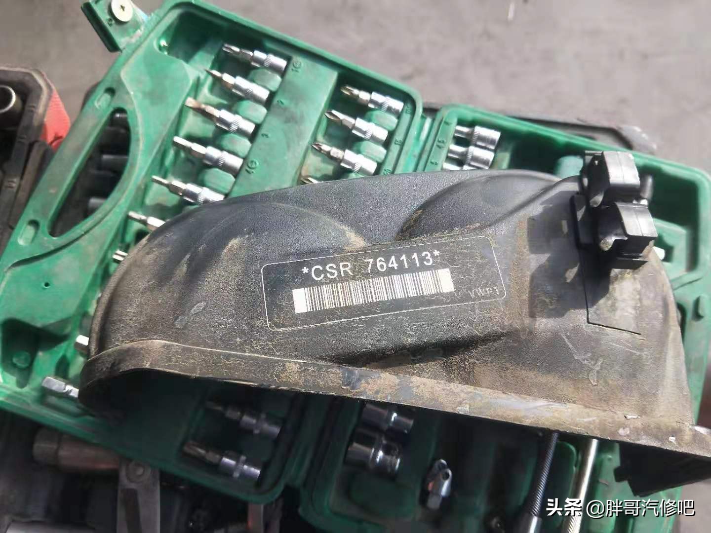 大众ea211发动机正时皮带更换时间,大众ea211发动机1.6涨紧轮