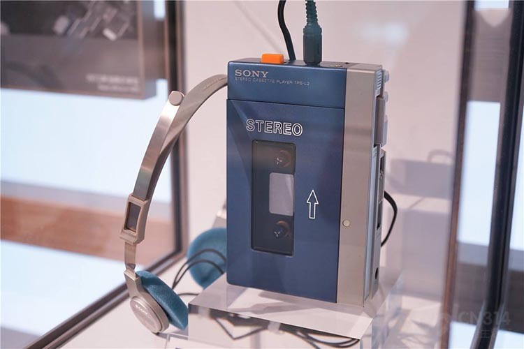 索尼爱立信的手机W系列,索尼爱立信w系列安卓