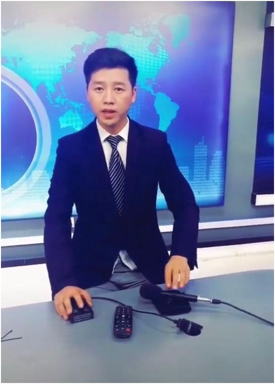 女主持人穿露锁骨衣服,女主持人吃泡面