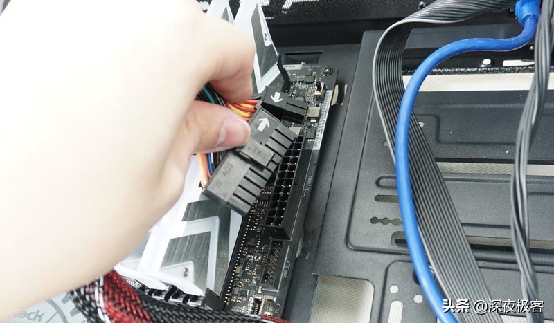 手把手教你装机教程,详细的装机教程你能看完吗