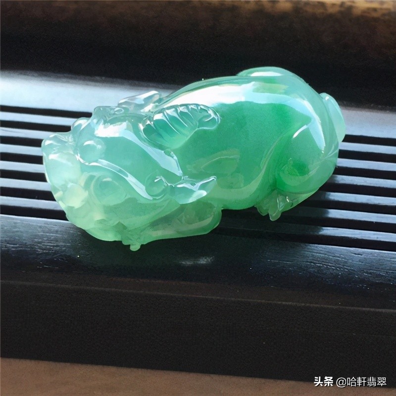 招财翡翠貔貅应该买哪种,佩戴貔貅分雌雄吗有什么讲究