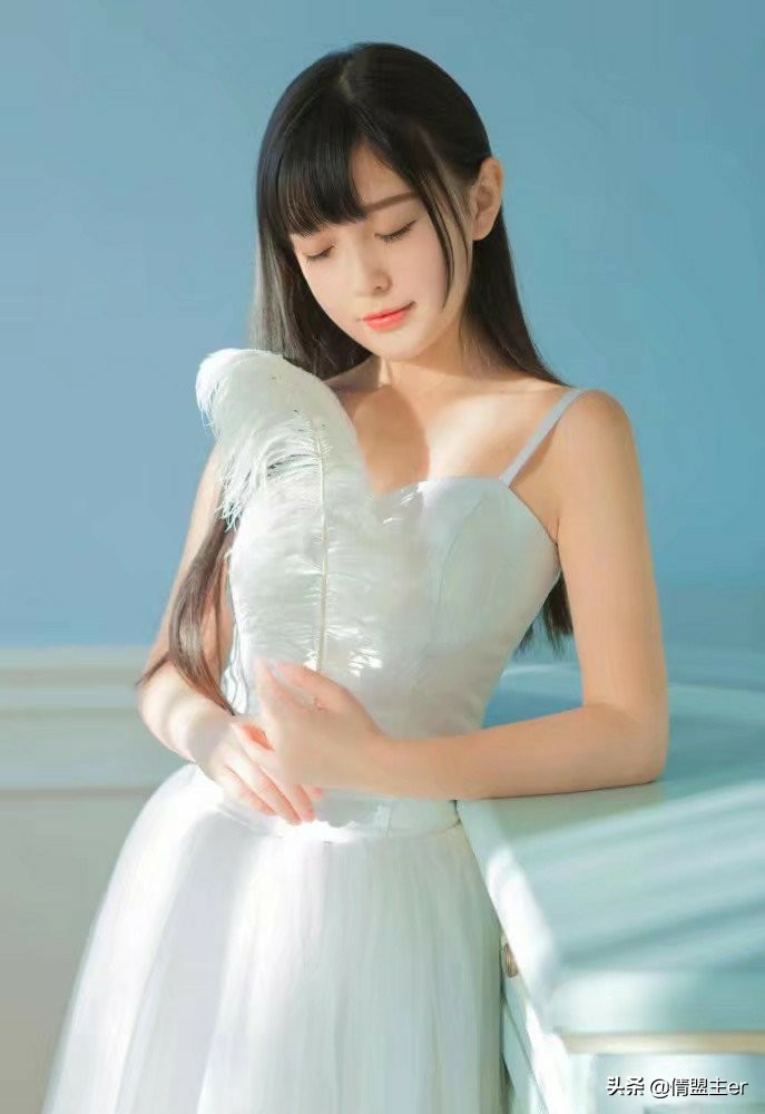 鑲ょ櫧璨岀編鍚瑰脊鍙牬,鑲ょ櫧濡傞洩鍚瑰脊鍙牬