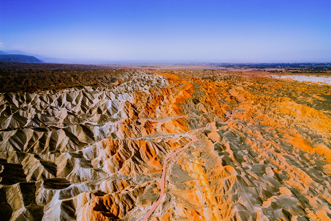 青甘大环线吃住行攻略,青甘环线自助游路线图