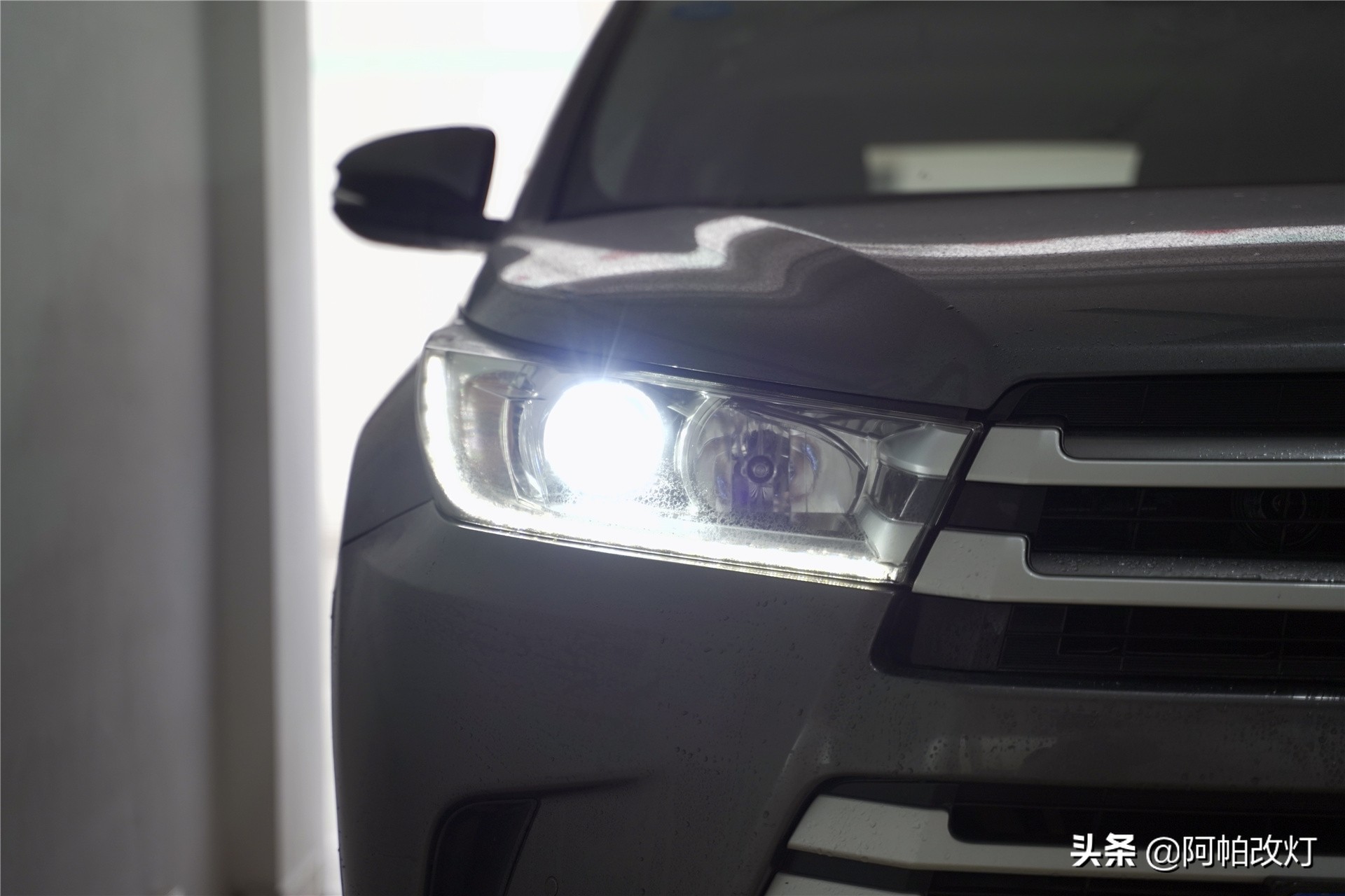 汉兰达汽车灯光近光灯升级,广州丰田汉兰达大灯改装全过程