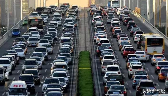 为什么东京那么多人不堵车,日本东京为何从不堵车