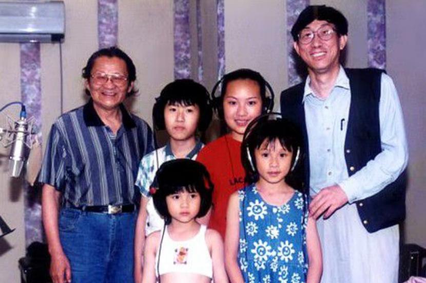 再谈赖文峰，杨钰莹仍热泪盈眶，被毁掉的上半生，不只因“初恋”