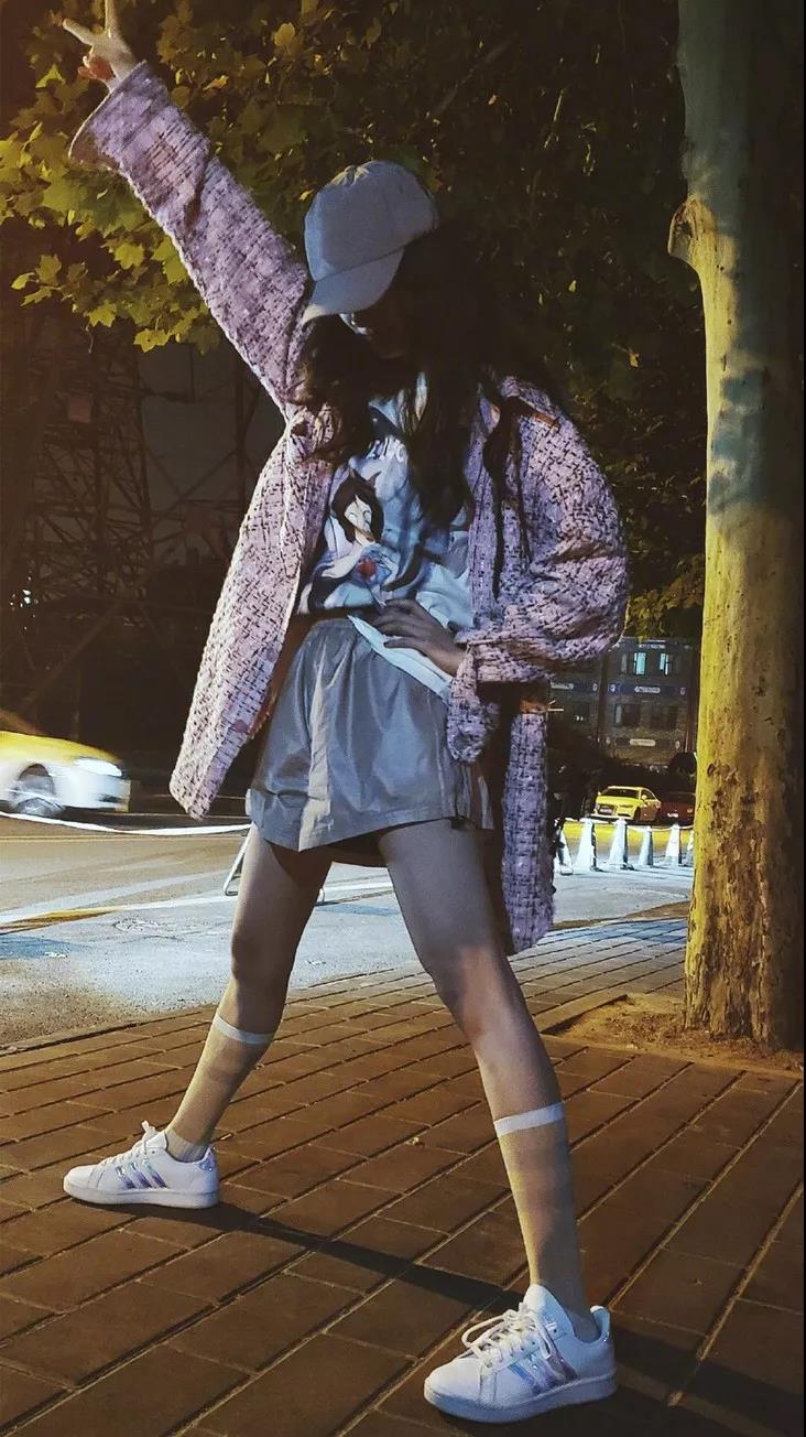 盘点杨幂张天爱,杨幂张天爱走红毯服装