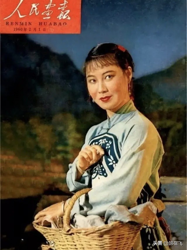 她4岁出道6岁上春晚,她4岁就出道