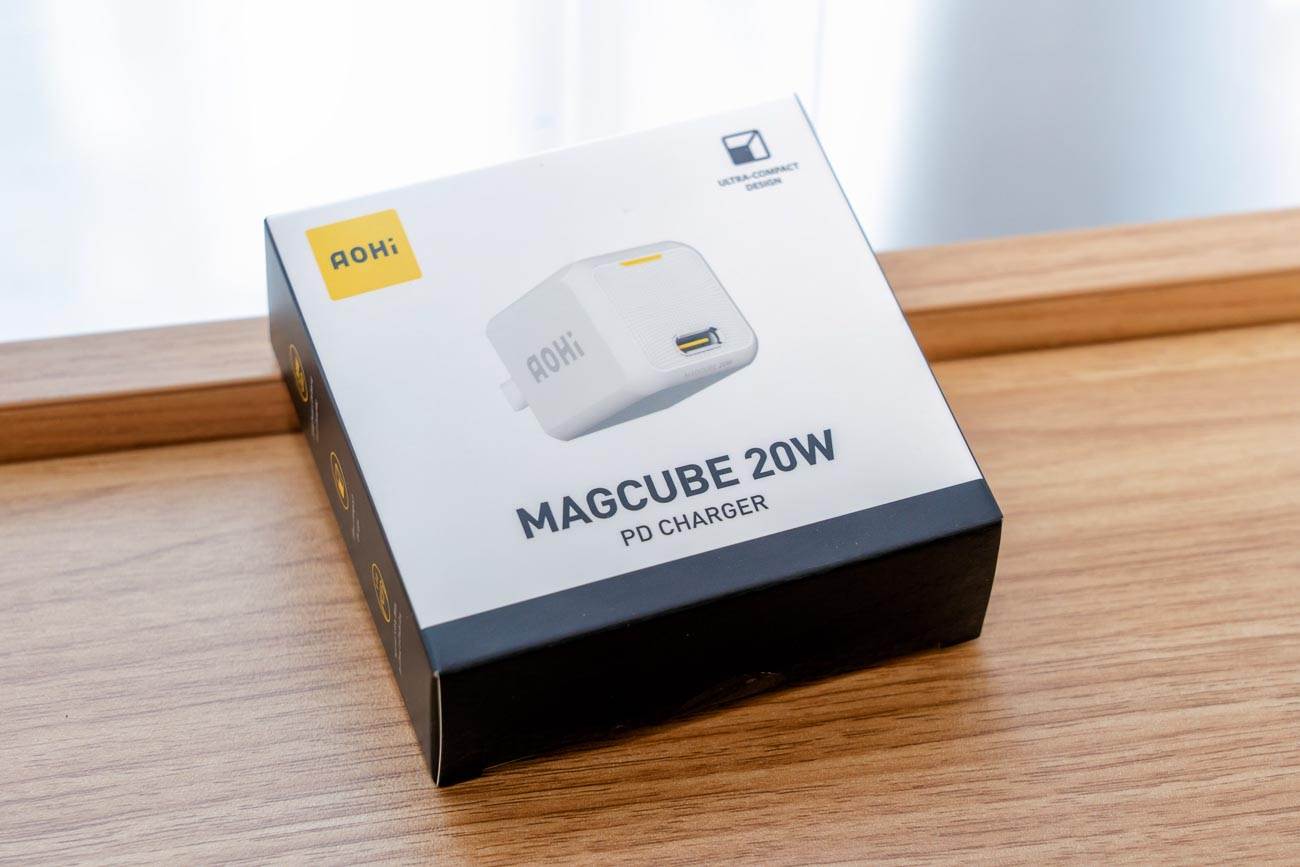 aohi20w氮化镓充电器,aohi30w幻彩快充头测评