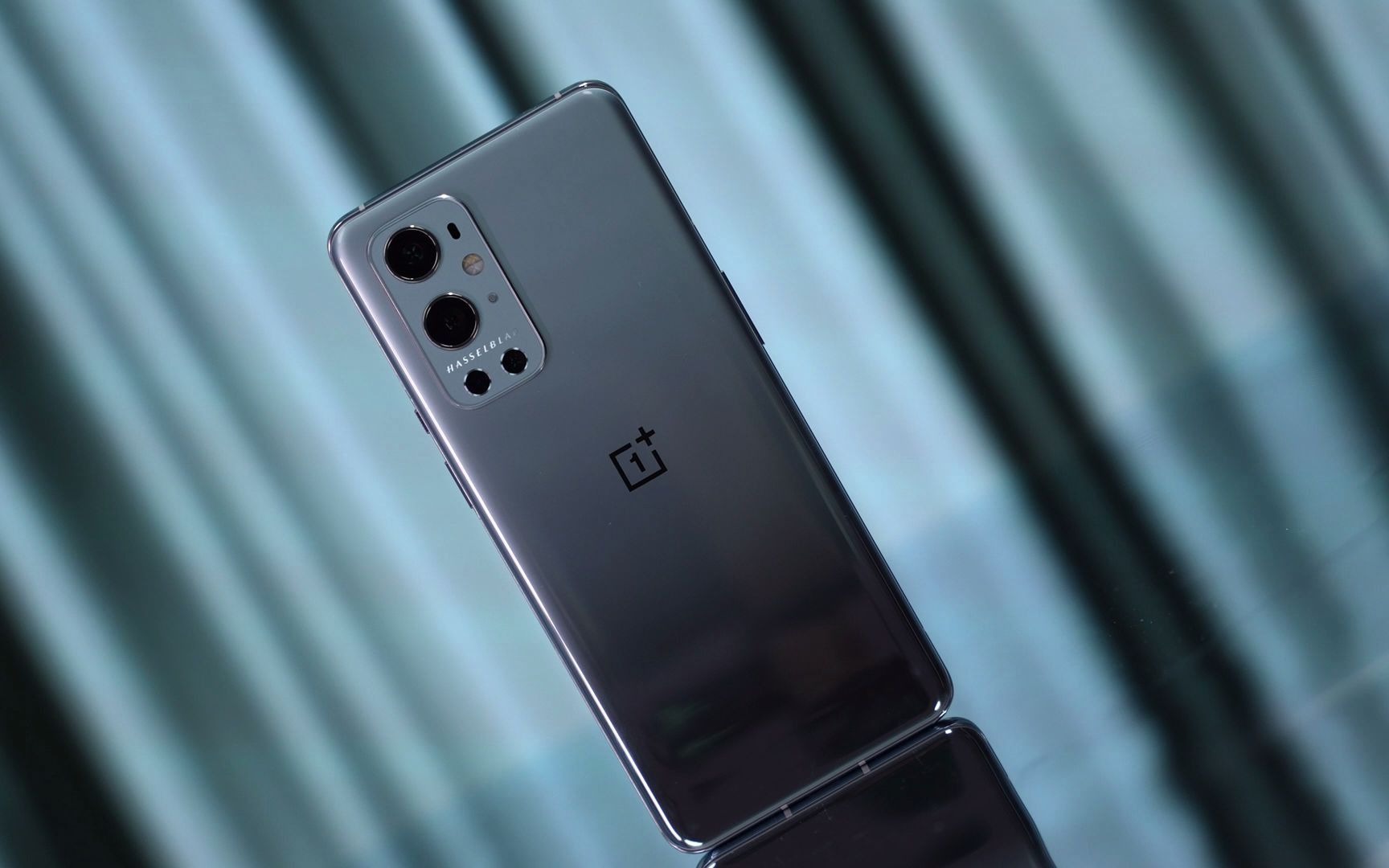 手机推荐买哪一款手机比较好一点,内行人表示这4款手机值得推荐