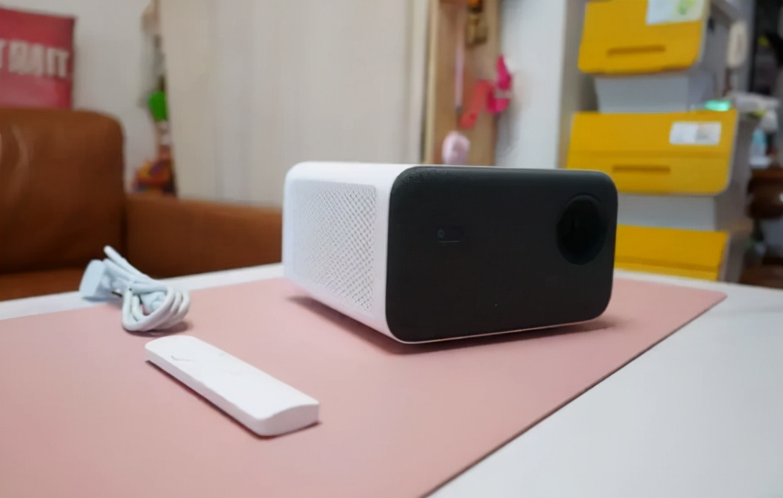 投影仪品牌推荐四个热门投影,高端旗舰投影仪品牌排行榜