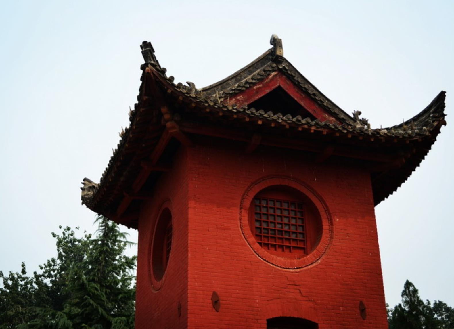 「佛教文化」佛教寺院中的鼓楼钟楼有何作用和讲究？