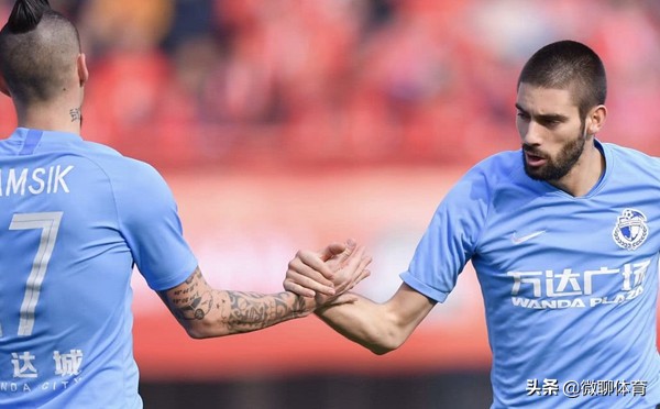 大连人肩负东北足球复兴的希望新赛季年轻球员挑大梁