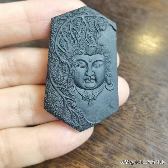 翡翠直播卖货真假怎么看,翡翠直播的坑有多深