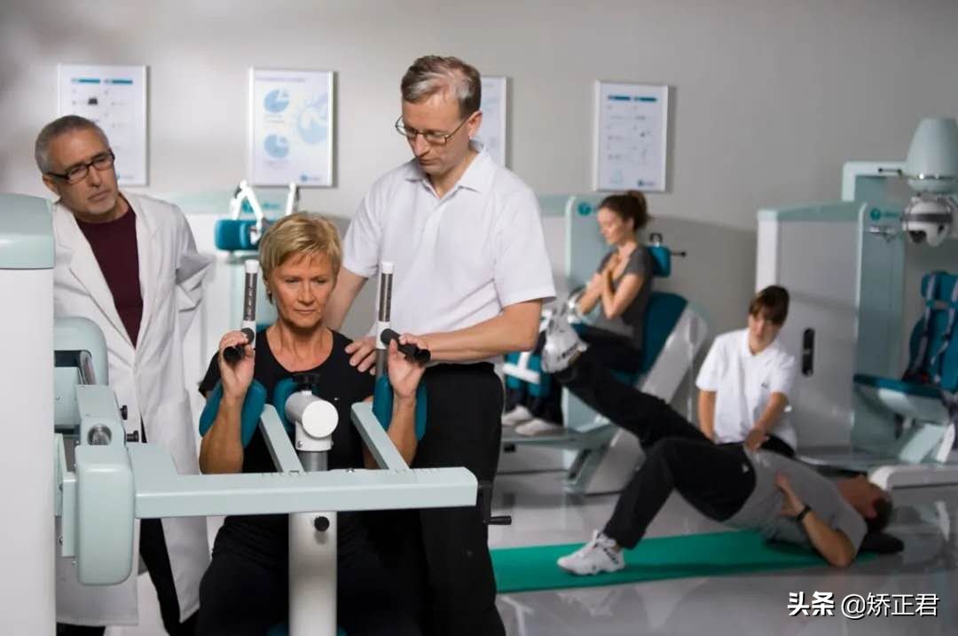 疫情结束后医疗行业会提高待遇吗,疫情后哪种行业医生收入好