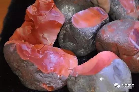 捡到这些石头不要扔,在海边捡到这些石头千万不要丢