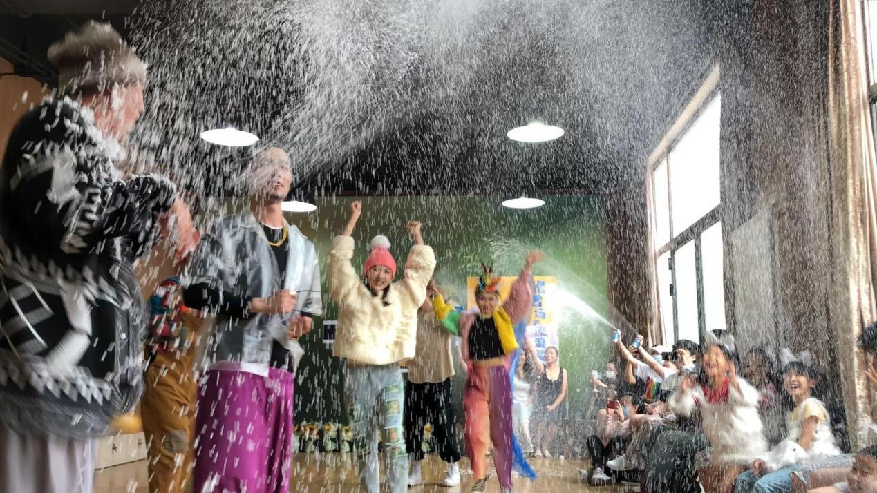 戏剧制作管理人才培训剧目《滑雪场的流浪猫王》9月开演