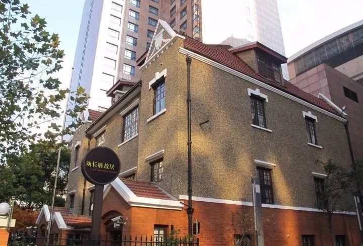 他听了我的话,在上海买了这套房,从此以后飞黄腾达