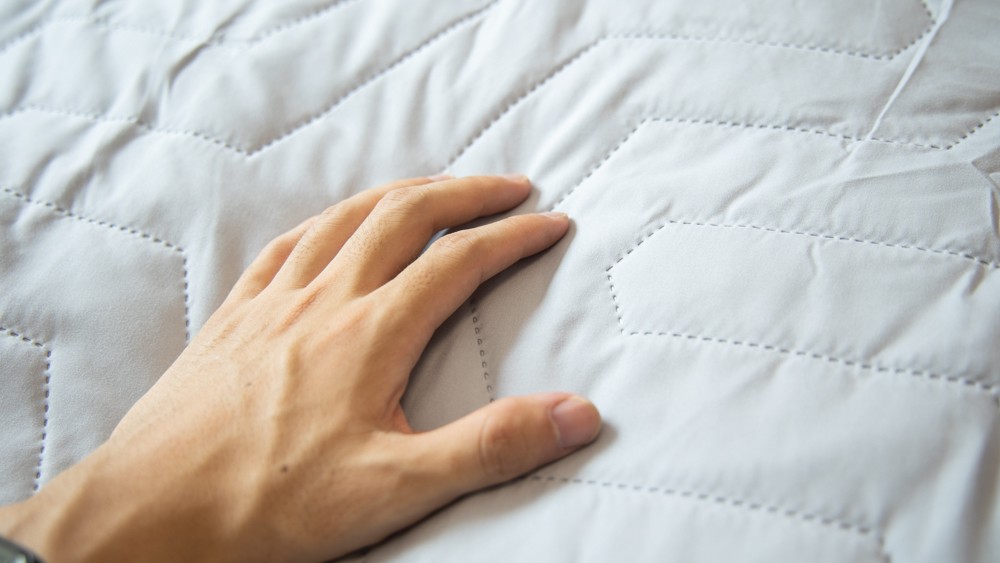 现在的电热毯有辐射吗,电热毯有辐射真的不能用吗