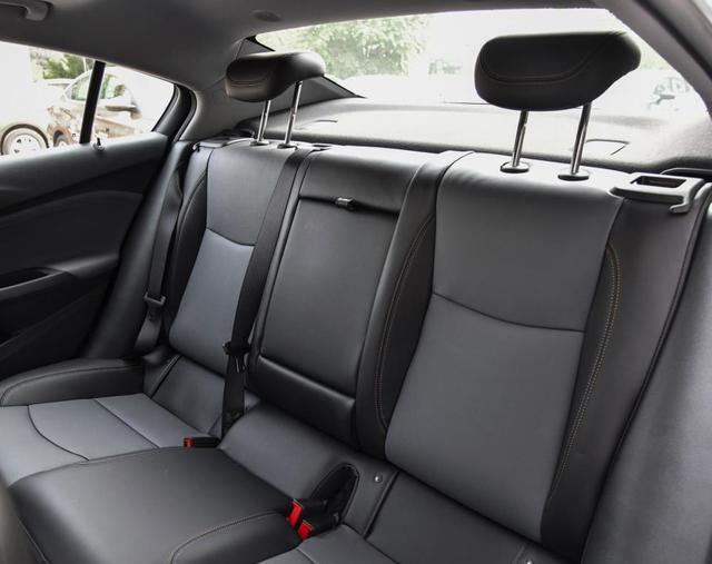 雪佛兰科鲁兹1.8是国几的排放标准,雪佛兰科鲁兹320自动悦享版落地价