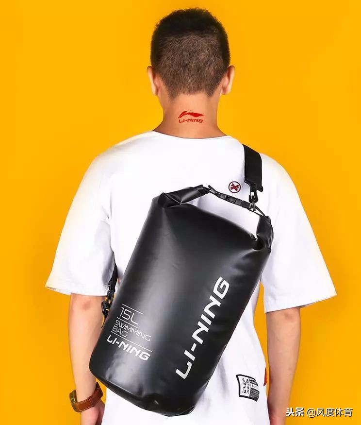 什么鞋子防水且耐穿又好看,防雨的鞋子有哪些