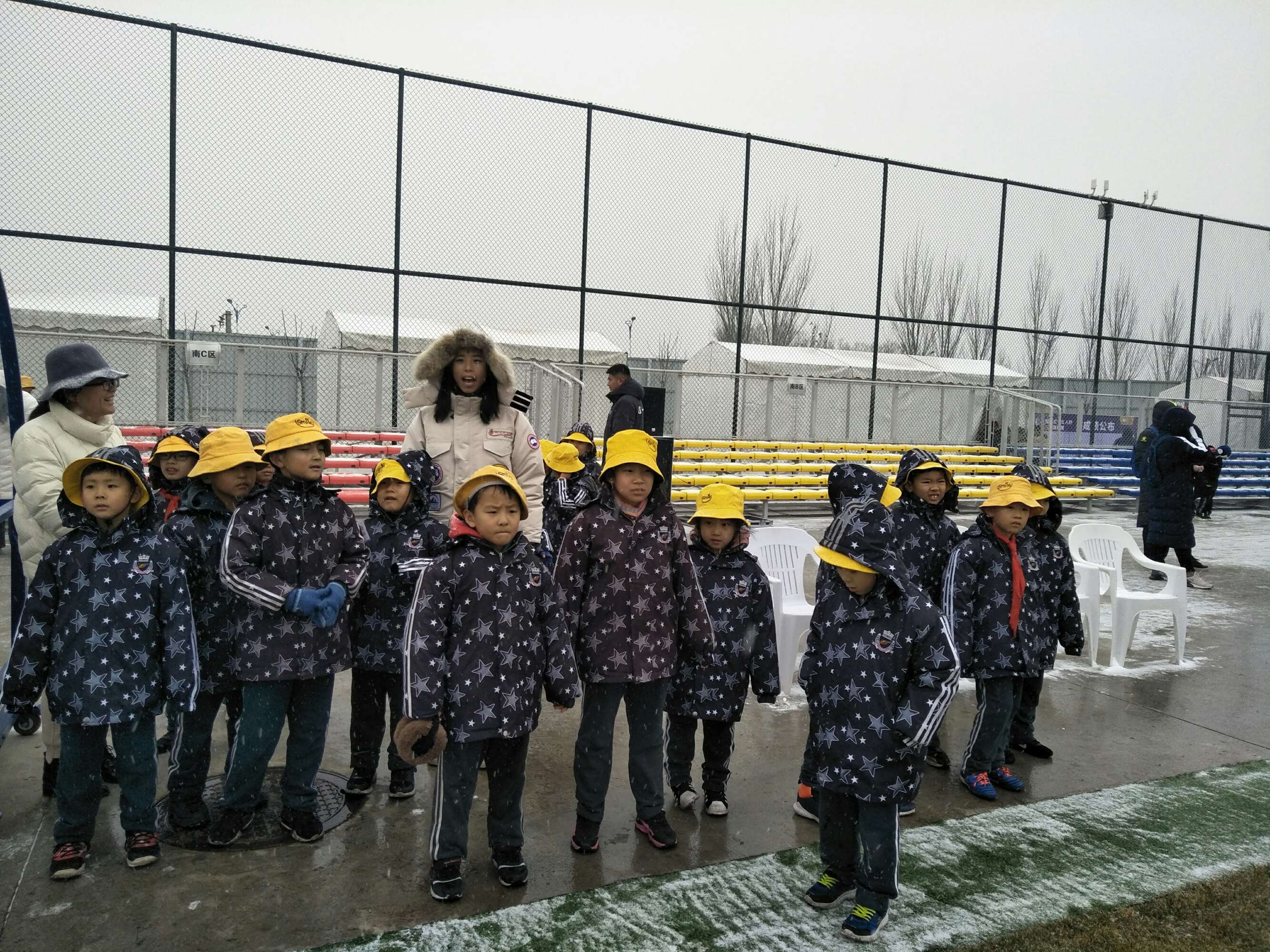 万柏林区凤凰双语小学五年级,万柏林区凤凰双语小学的照片