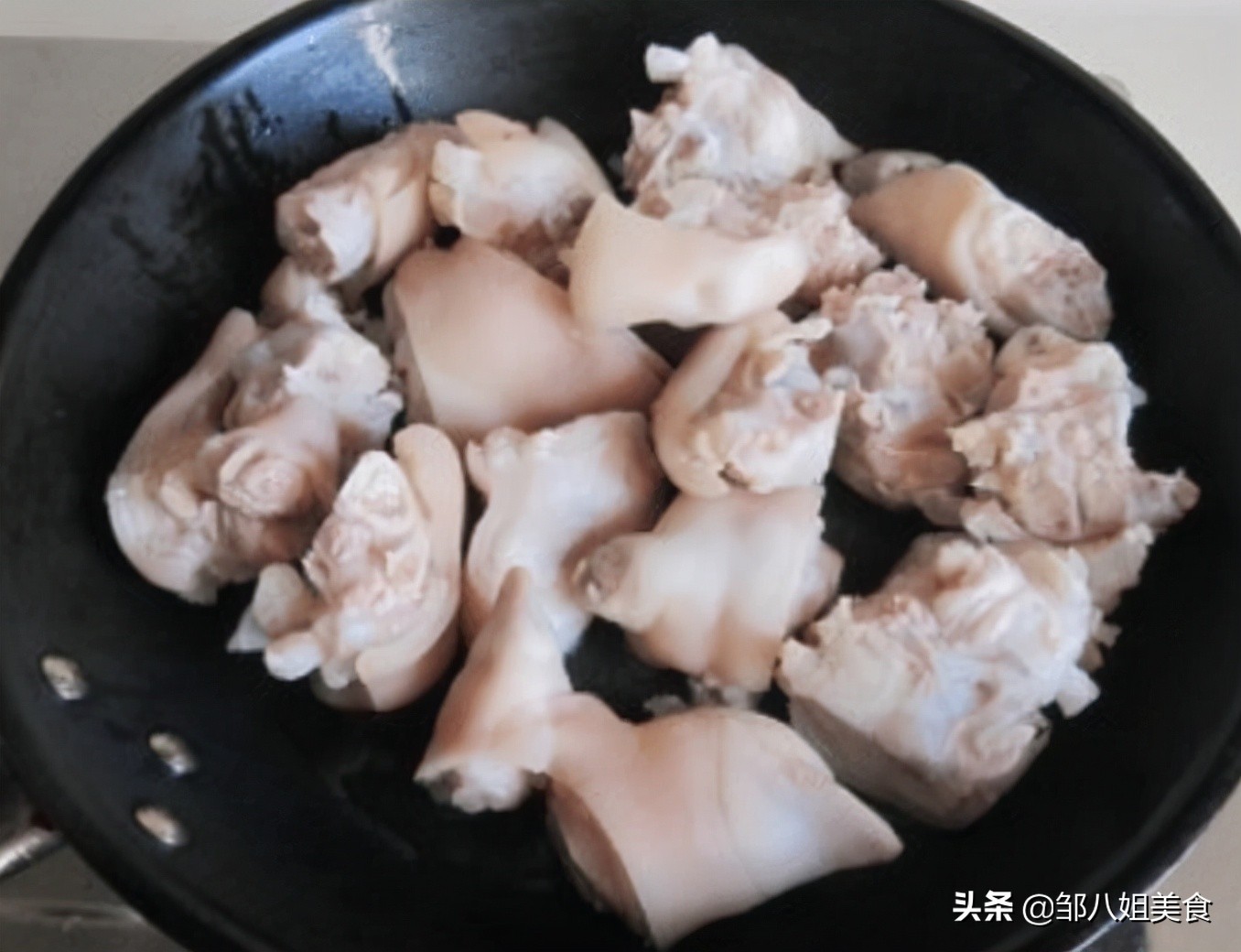 红烧猪蹄最快的方法又烂又入味,手把手教你红烧猪蹄软烂入味