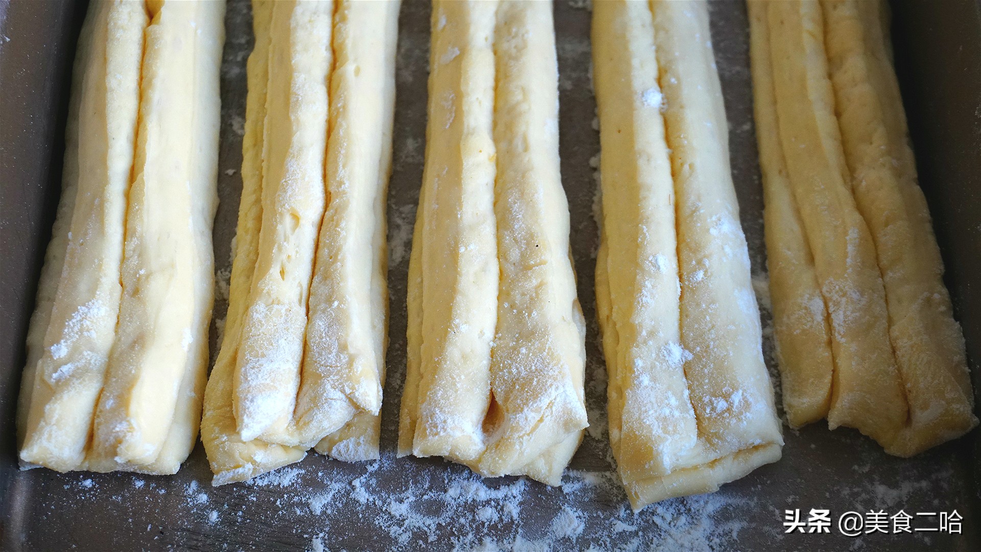 做速冻油条怎么做才能蓬松酥脆,油条的做法和配方酥脆蓬松早餐店