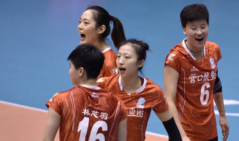 巅峰对决女排,女排李盈莹和朱婷的比赛