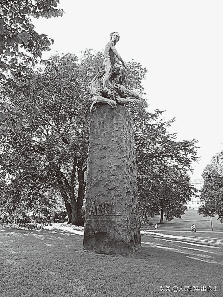 他英年早逝却留下许多经典片段,他英年早逝