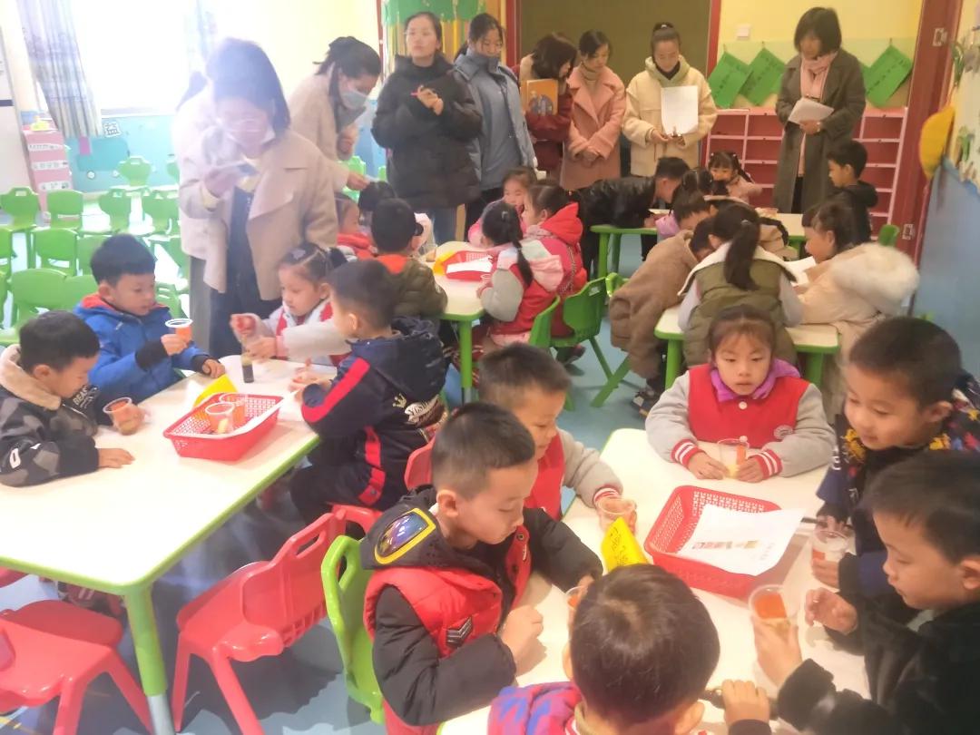 科学知识｜全园科学公开课，围观让孩子好奇心爆棚的有趣实验课程